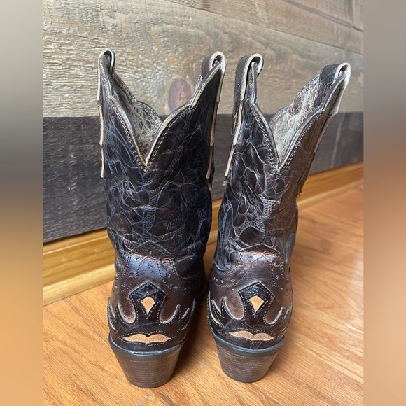 Ariat Dahlia Women's Western Leather Boot, Chocolate Floral, Size 9 B - Picture 4 of 8